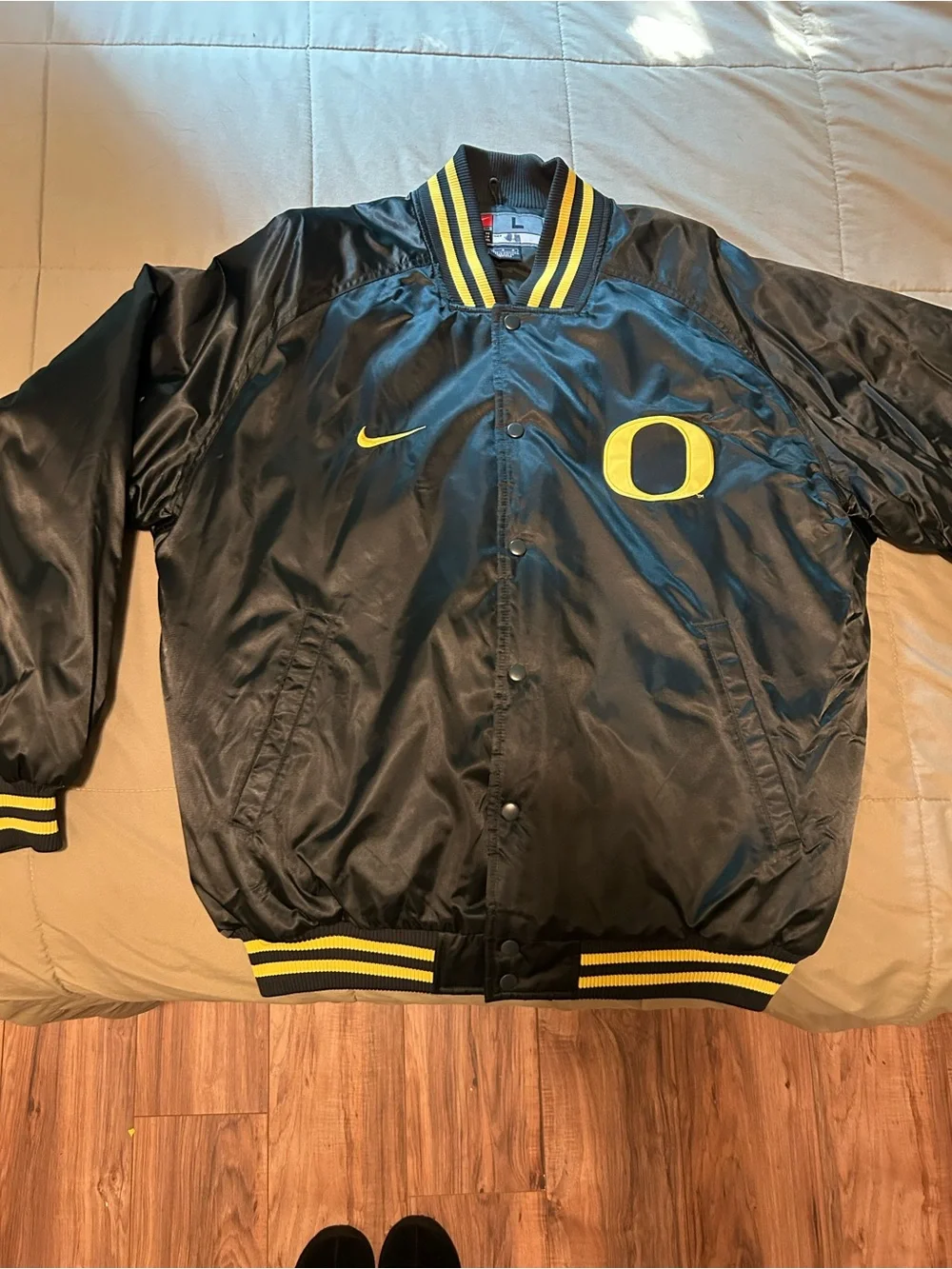 VTG 2002 Oregon Ducks Jacket Mens L Green Satin Bomber Nike Team NCAA